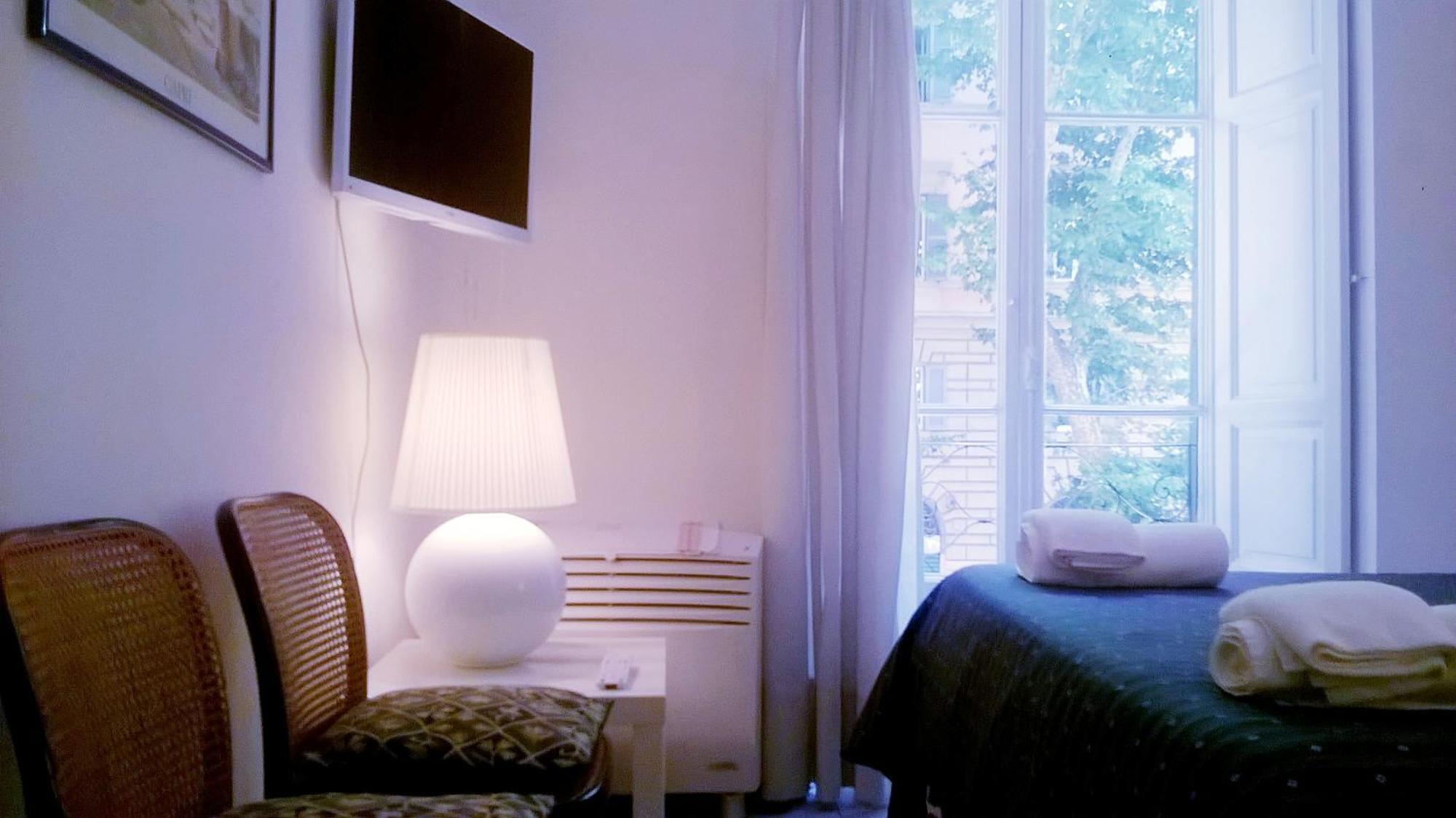 2 Be Home Colosseo Рим Номер фото